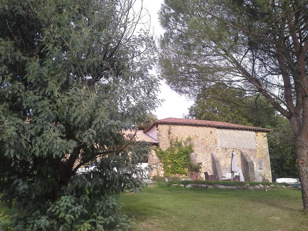 Maison D'Hotes Brameloup Jardin Ovale Coudures Exterior photo